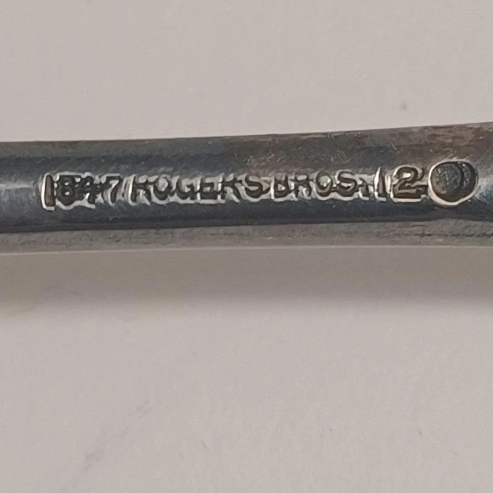 Vintage Silverplate Columbia by 1847 Rogers Silver Plate Crumber Monogrammed 12
